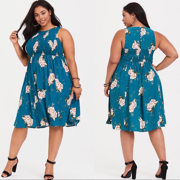 torrid Dresses & Skirts - Torrid Teal Floral Skater Dress Size 1X